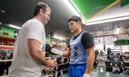 Хусаинов и Джукембаев провели открытую тренировку