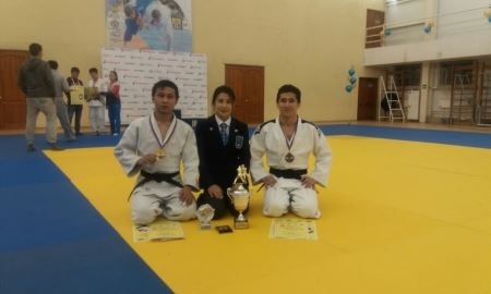 Казахстанские дзюдоисты завоевали две медали на всероссийском турнире