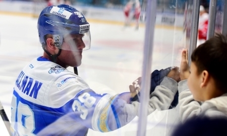 Фоторепортаж с матча КХЛ «Барыс» — «Спартак» 3:0 