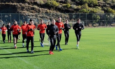 Фоторепортаж с тренировки «Алтая» 12 января