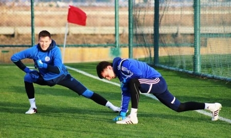 Фоторепортаж с вечерней тренировки «Окжетпеса»