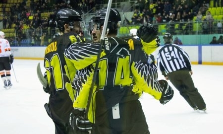 Фоторепортаж с матча ВХЛ «Сарыарка» — «Молот-Прикамье» 4:3 ОТ