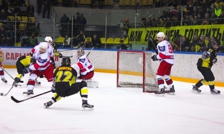 Фоторепортаж с матча ВХЛ «Сарыарка» — «Ижсталь» 3:1