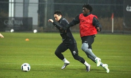 Видео тренировки «Кайрата» под проливным дождем на УТС