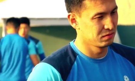 Видео с тренировки «Астаны» в ОАЭ