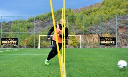 Фоторепортаж с тренировки «Алтая»