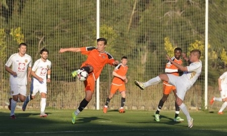 Фоторепортаж с товарищеского матча «Шахтёр» — «Арсенал» 1:0