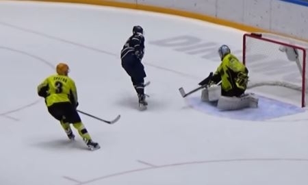 Видеообзор матча ВХЛ «Динамо» Санкт-Петербург — «Сарыарка» 1:4