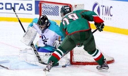 Фоторепортаж с матча МХЛ «Ирбис» — «Алтай» 5:2