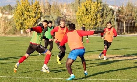 Фоторепортаж с тренировки «Алтая» на УТС в Турции