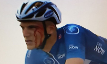 Инцидент с участием велогонщика «Астаны» назвали «верхушкой айсберга» в СМИ