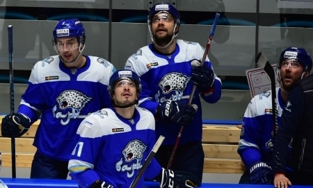  «Барыс» обошел «Салават Юлаев» на Востоке КХЛ