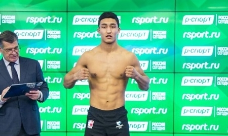 Абильхан Аманкул: «Рад, что смог порадовать публику и показать красивый бокс»