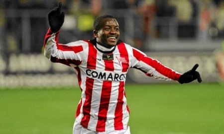 «Кайсар» просматривает Нтибазонкизу