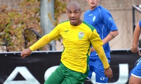 Футболист «Зимбру» желает переехать в КПЛ