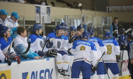 <strong>Казахстанские хоккеисты с победы стартовали на Азиаде-2017</strong>