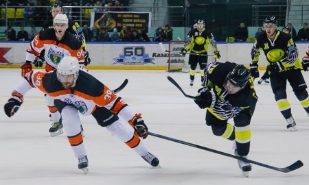 Фоторепортаж с матча ВХЛ «Сарыарка» — «Ермак» 3:0