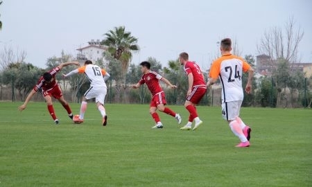 Фоторепортаж с товарищеского матча «Алтай» — «Шахтер»-д Донецк 1:0