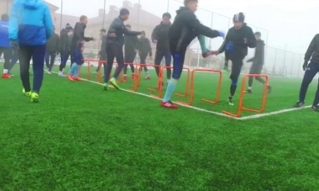 Видео тренировки «Астаны-U21» в Шымкенте