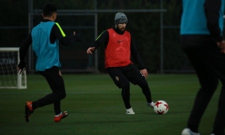 Видео предыгровой тренировки «Кайрата»