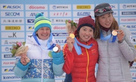 Фото с награждения серебряной призерки Азиады-2017 лыжницы Коломиной