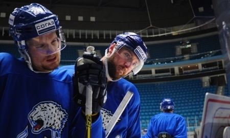 Фоторепортаж с открытой тренировки «Барыса»