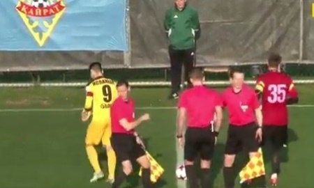 Видео товарищеского матча «Кайрат» — «Анжи» 0:1