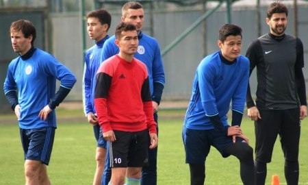 Фоторепортаж с утренней тренировки «Окжетпеса»