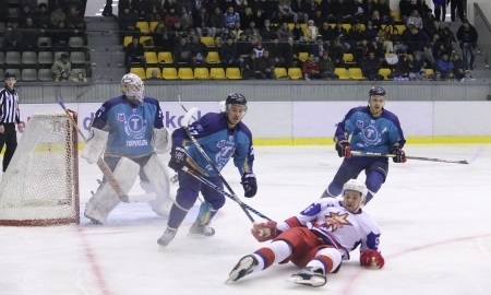 Фоторепортаж с матча плей-офф ВХЛ «Торпедо» — «Ижсталь» 3:2