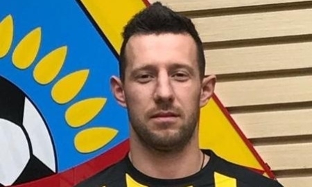 «Кайрат» официально представил Элека