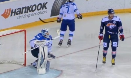 Видеообзор матча плей-офф КХЛ «Металлург» Магнитогорск — «Барыс» 4:0