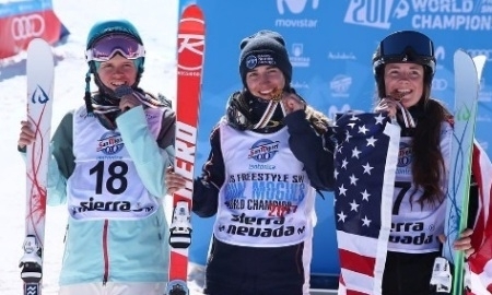 Казахстанцы-триумфаторы чемпионата мира по фристайлу вернулись на родину