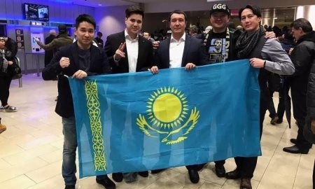 Казахстанские знаменитости поддержали Головкина в Нью-Йорке