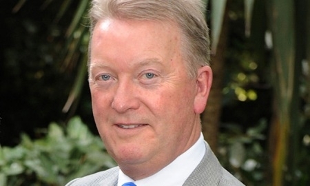 Промоутер Сондерса надеется привезти Головкина в Лондон