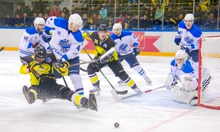 «Сарыарка» уступила «Зауралью» в матче плей-офф ВХЛ