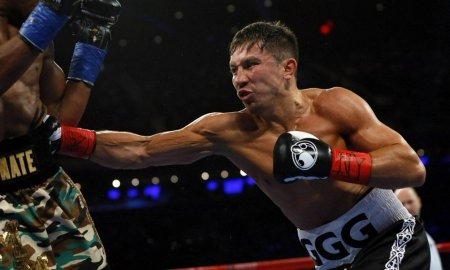 Как Головкин избивал Джейкобса в слоу-моушн