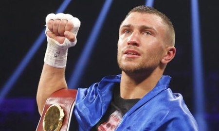 Ломаченко посоветовал Головкину доминировать во всех боях