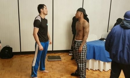 Ербосынулы и Дадли прошли взвешивание перед боем