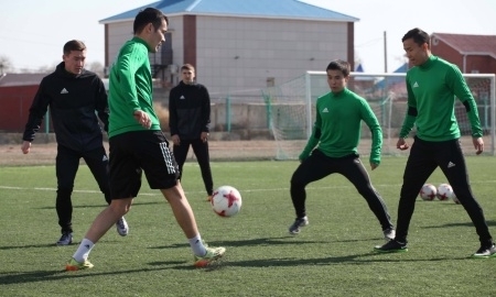 «Атырау» начал подготовку к матчу с «Акжайыком»