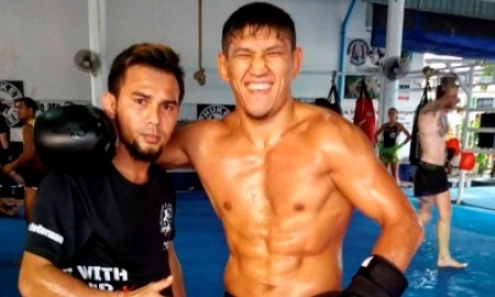 Хамитов представил своего тренера по боксу