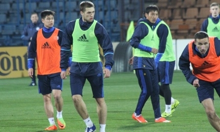 Сборная Казахстана провела предматчевую тренировку в Ереване