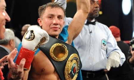 Американский журналист рассказал о поведении фанатов Головкина перед посадкой в самолет