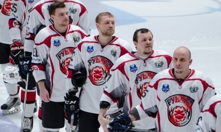 «Рубин» взял в Усть-Каменогорск 25 хоккеистов