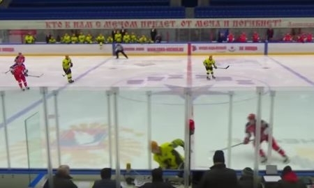 Видеообзор матча плей-офф ВХЛ «Звезда» — «Сарыарка» 0:1