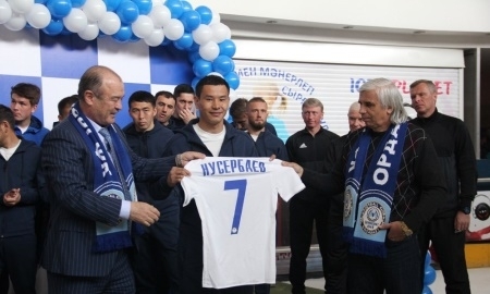 Фоторепортаж с презентации футболистов «Ордабасы»