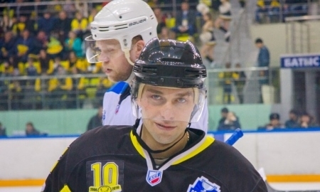 Фоторепортаж с матча плей-офф ВХЛ «Сарыарка» — «Зауралье» 3:1