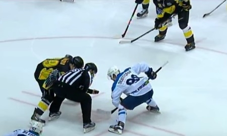 Видео матча плей-офф ВХЛ «Сарыарка» — «Зауралье» 2:3 ОТ