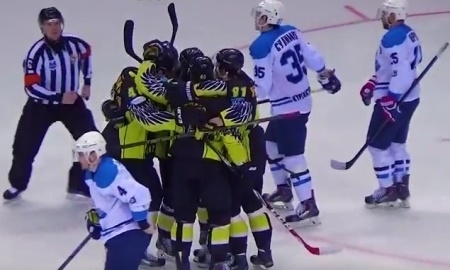 Видеообзор матча плей-офф ВХЛ «Сарыарка» — «Зауралье» 1:3