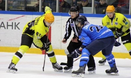 Фоторепортаж с матча плей-офф ВХЛ «Зауралье» — «Сарыарка» 3:2 ОТ