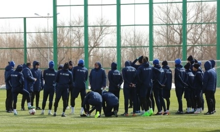 Отчет о матче Премьер-Лиги «Шахтер» — «Астана» 1:2